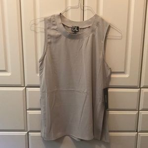 NWT grey sleeveless top